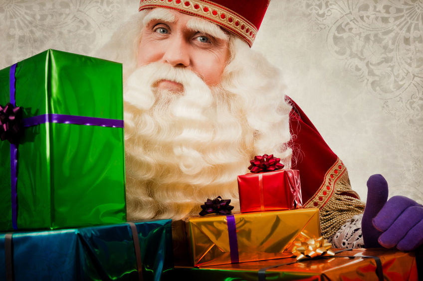 Sinterklaas dobbelspel volwassenen opdrachten, cadeautjes en spelregels ook voor en kerst