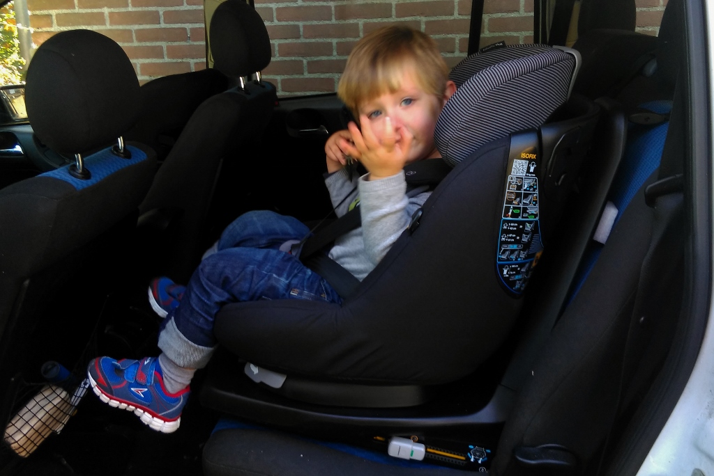 rooster oase excelleren Maxi Cosi AxissFix Plus autostoel; review & ervaringen - Mamaliefde.nl