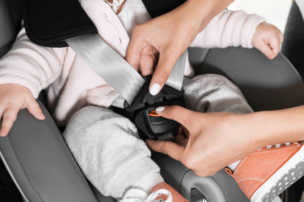 Zullen beneden Trechter webspin Maxi cosi, autostoel of zitverhoger; vanaf welke leeftijd baby / kind en  regels veilig vervoer in de