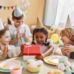 Wat zijn de leukste uitdeelcadeautjes voor kinderfeestjes?